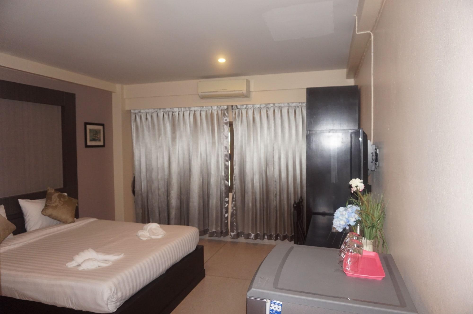 Metro Residence Surin Exterior foto