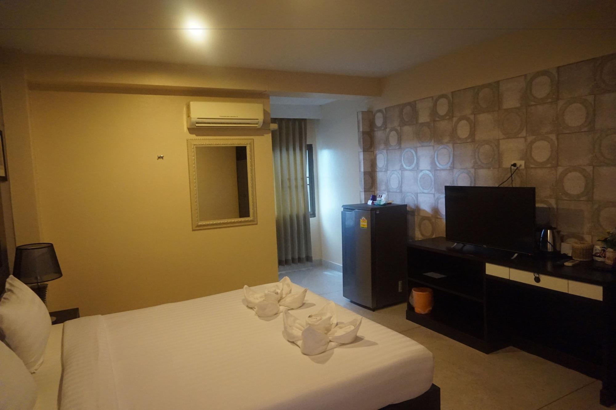 Metro Residence Surin Exterior foto